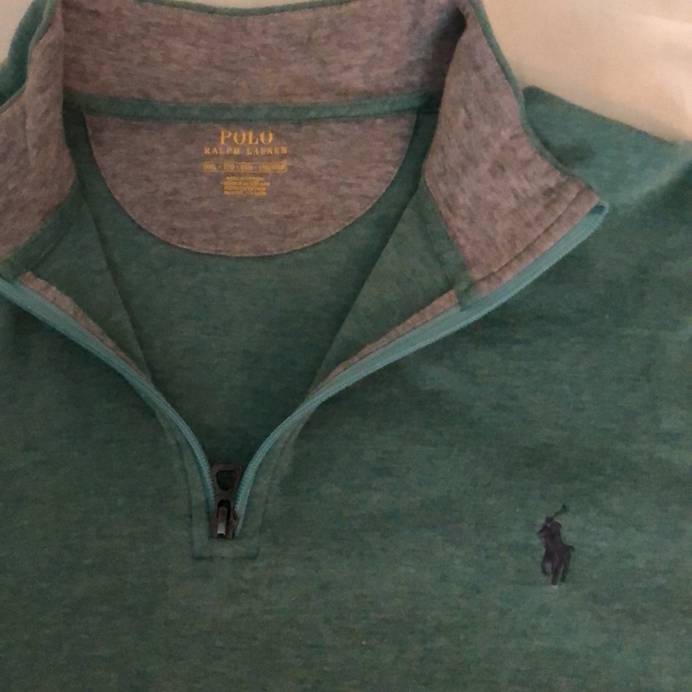Zip up sweater pull over - Picture 2 of 3